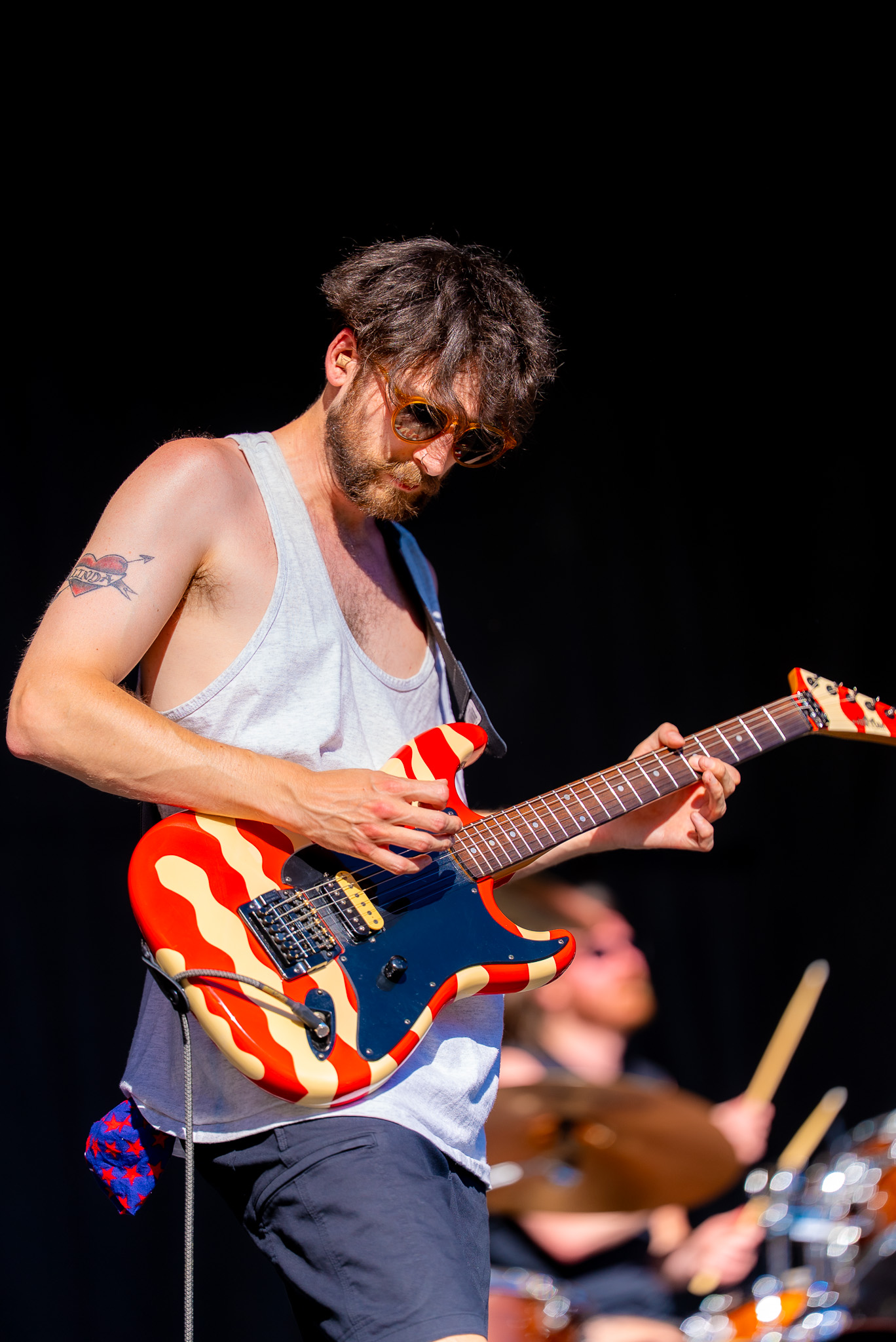 Close view of a guitarist at Bite of Seattle